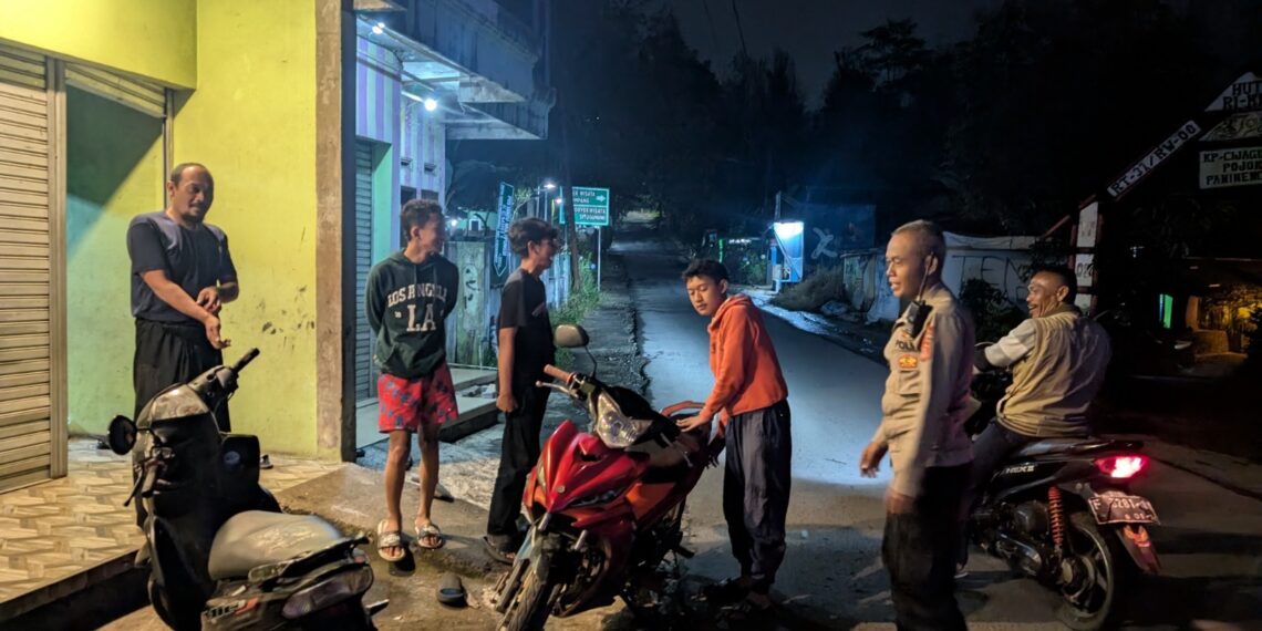 Cegah Kejahatan Malam Hari, Polsek Kadudampit Gencarkan Patroli di Jam Rawan