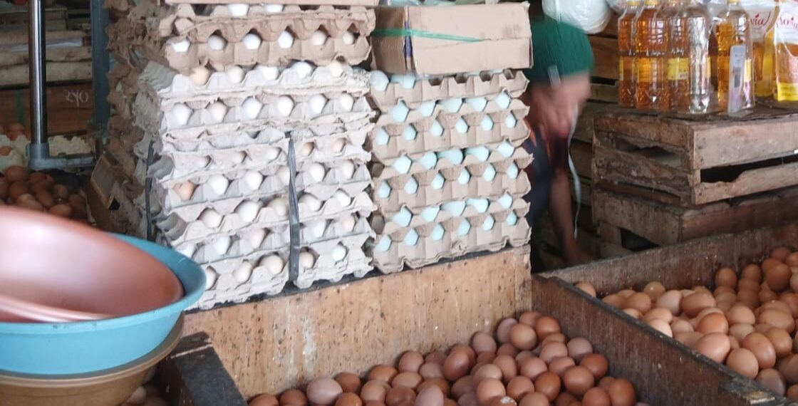 Harga Telur Ayam di Sukabumi Naik, Tembus Rp 27.000 per Kilogram