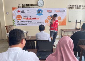 Pelatihan Inklusi Digital di Sukabumi, Penyandang Tunanetra Belajar Gunakan Zoom